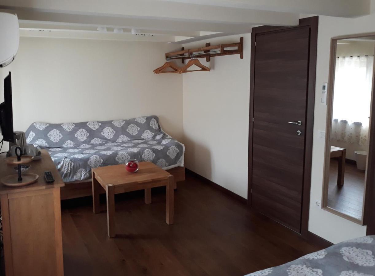 Casa Zuel Guesthouse Rolle Bagian luar foto