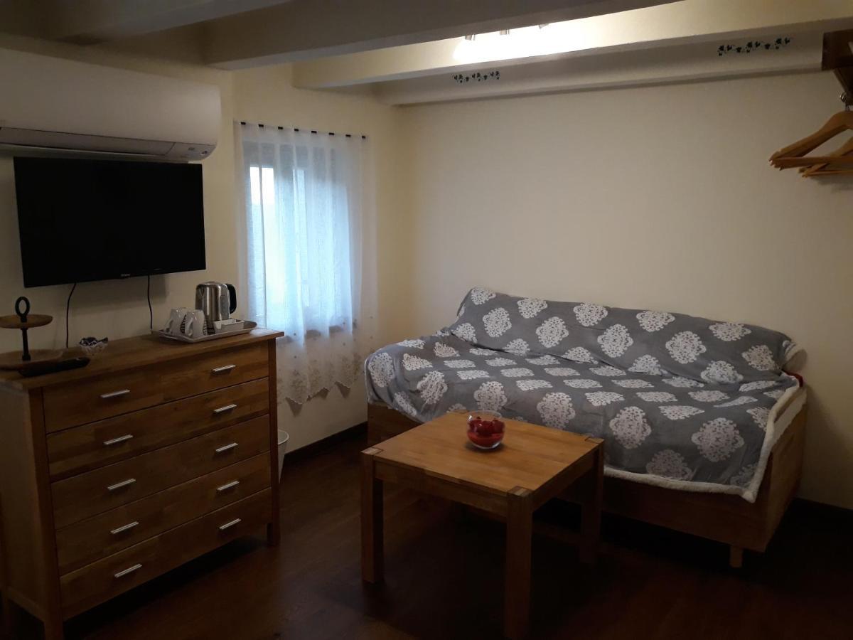 Casa Zuel Guesthouse Rolle Bagian luar foto